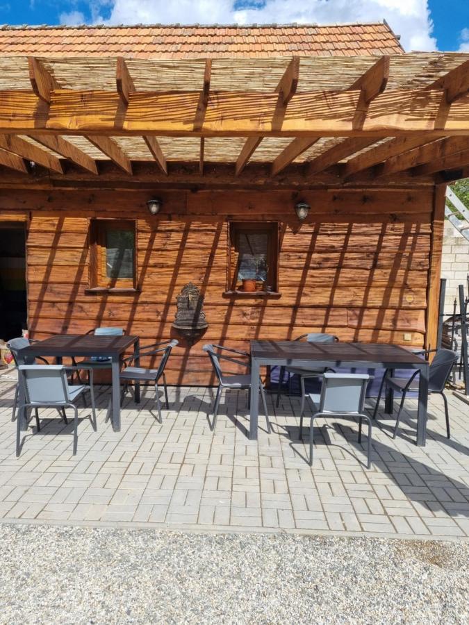 Apartmány Moravia Milovice  Esterno foto